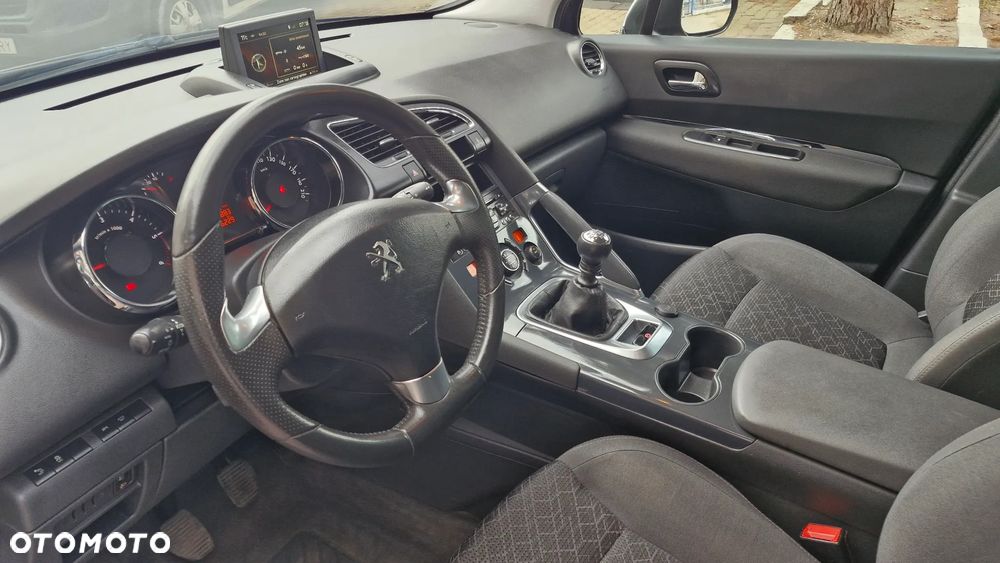 Peugeot 3008 - 12