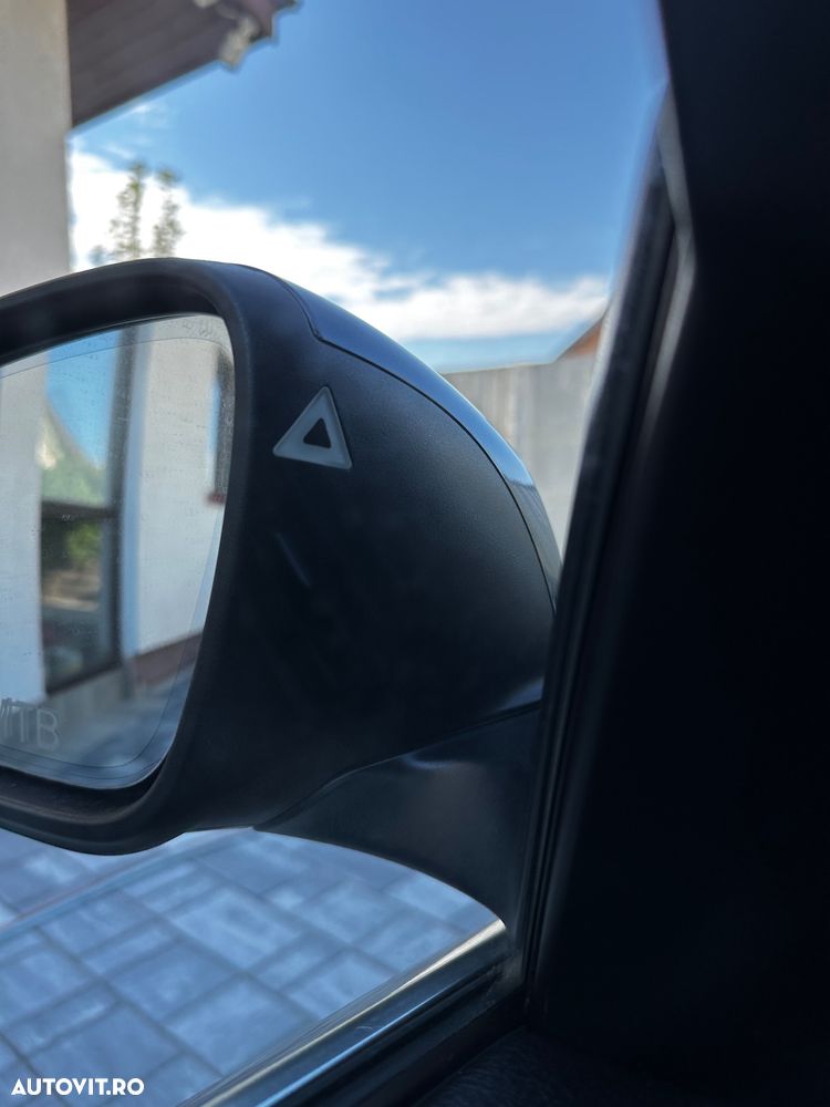 BMW Seria 3 320d xDrive AT - 27