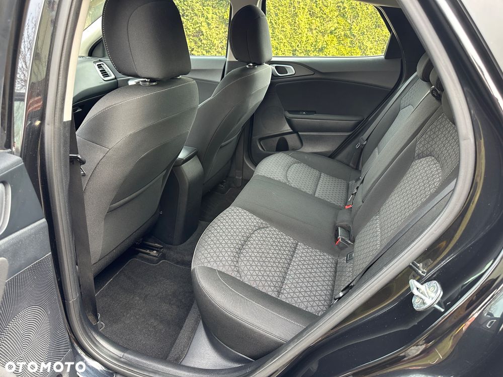 Kia XCeed 1.5 T-GDI OPF BLACK XDITION - 21