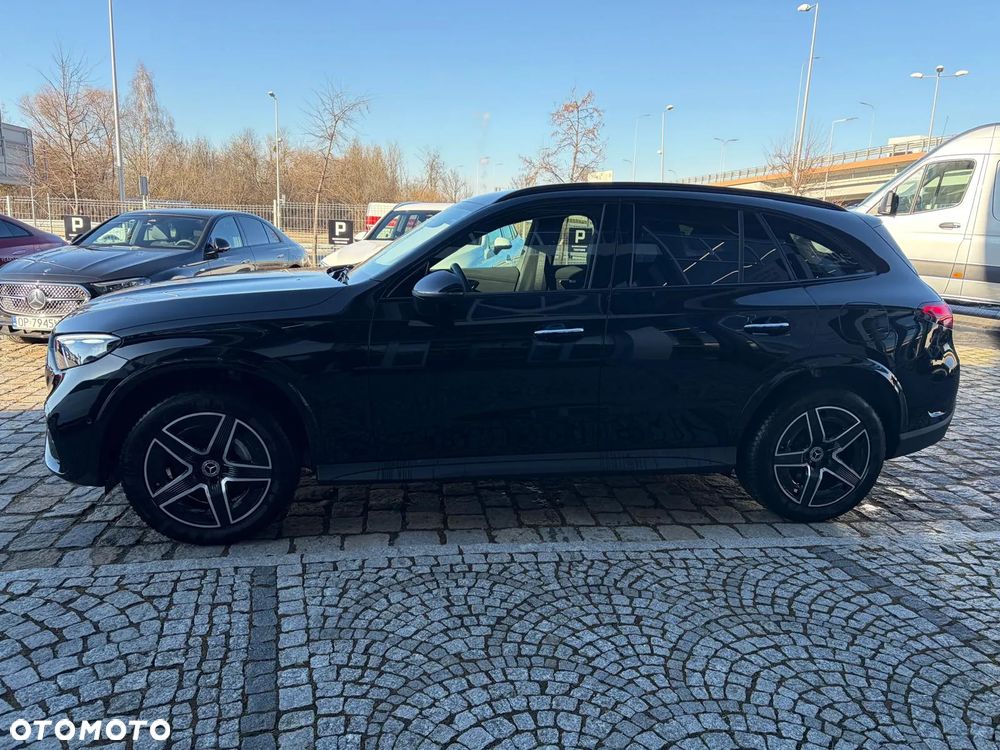 Mercedes-Benz GLC 300 e PHEV 4-Matic AMG Line - 7