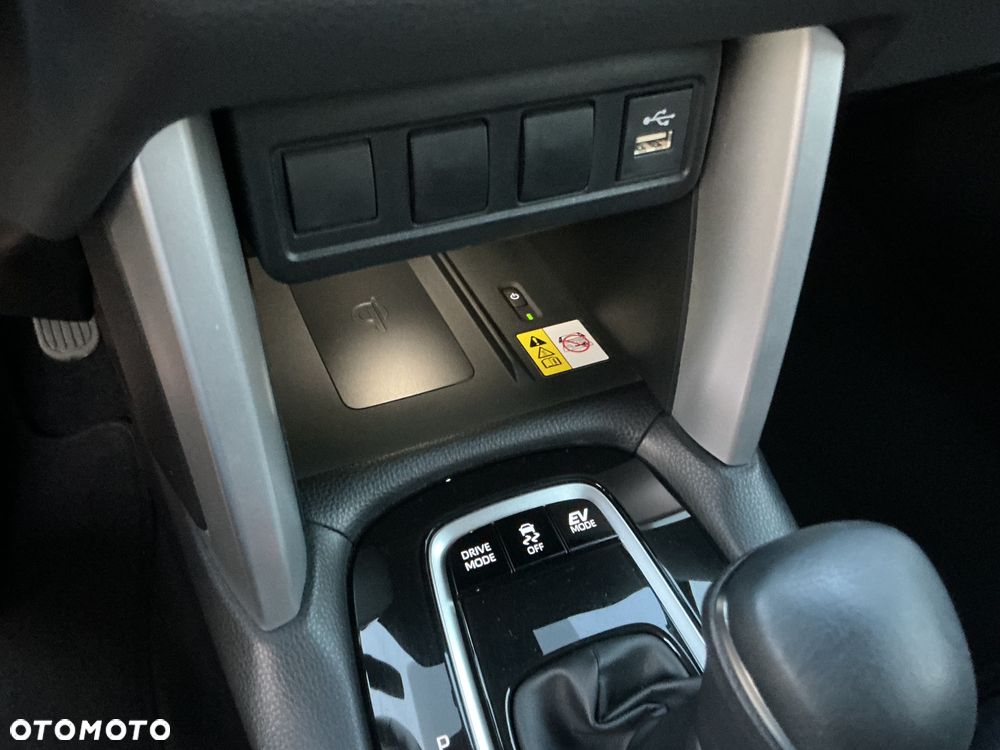 Toyota Corolla Cross 2.0 Hybrid Style AWD - 14