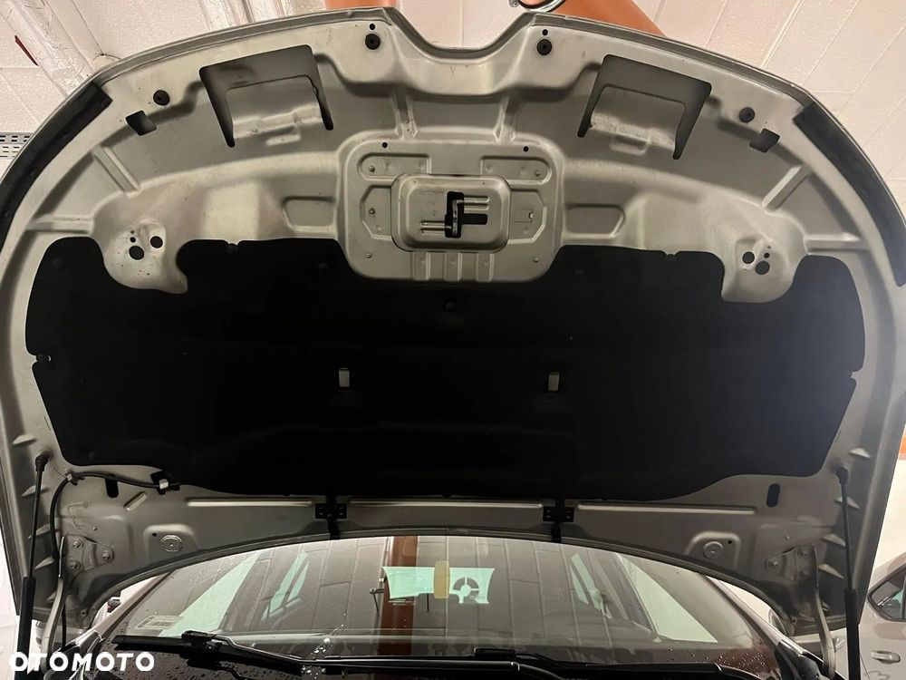 Renault Megane ENERGY dCi 165 EDC GT - 37