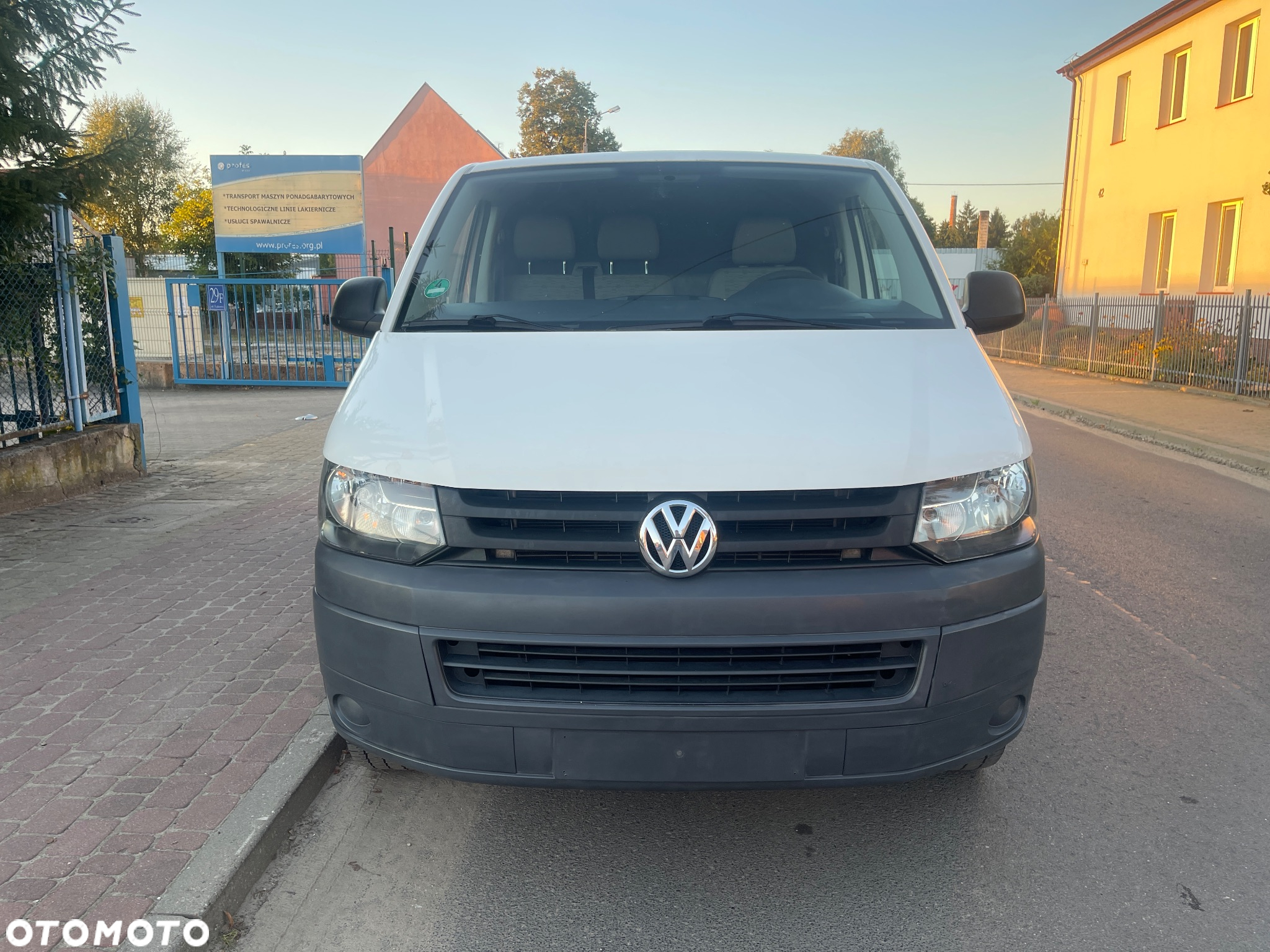 Volkswagen TRANSPORTER - 2