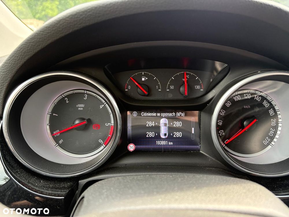 Opel Astra 1.6 BiTurbo D (CDTI) Start/Stop Innovation - 22