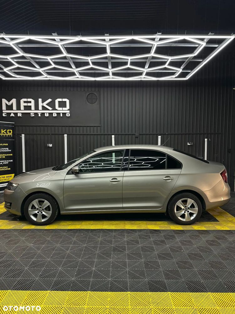 Skoda RAPID 1.0 TSI Ambition - 2