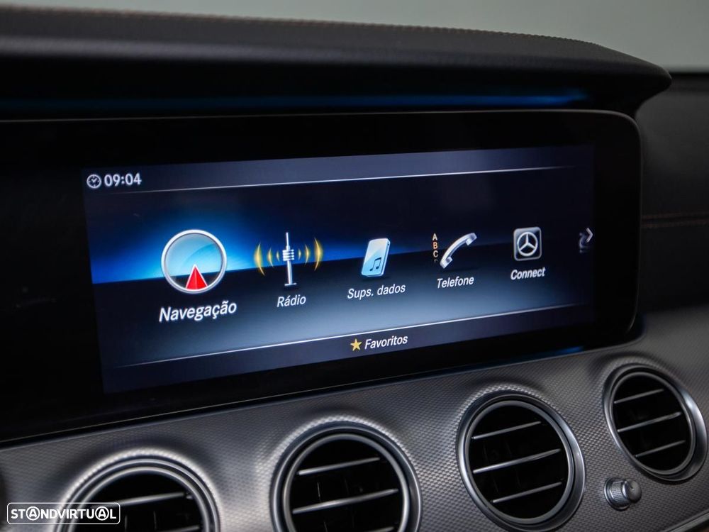 Mercedes-Benz E 300 de AMG Line - 17