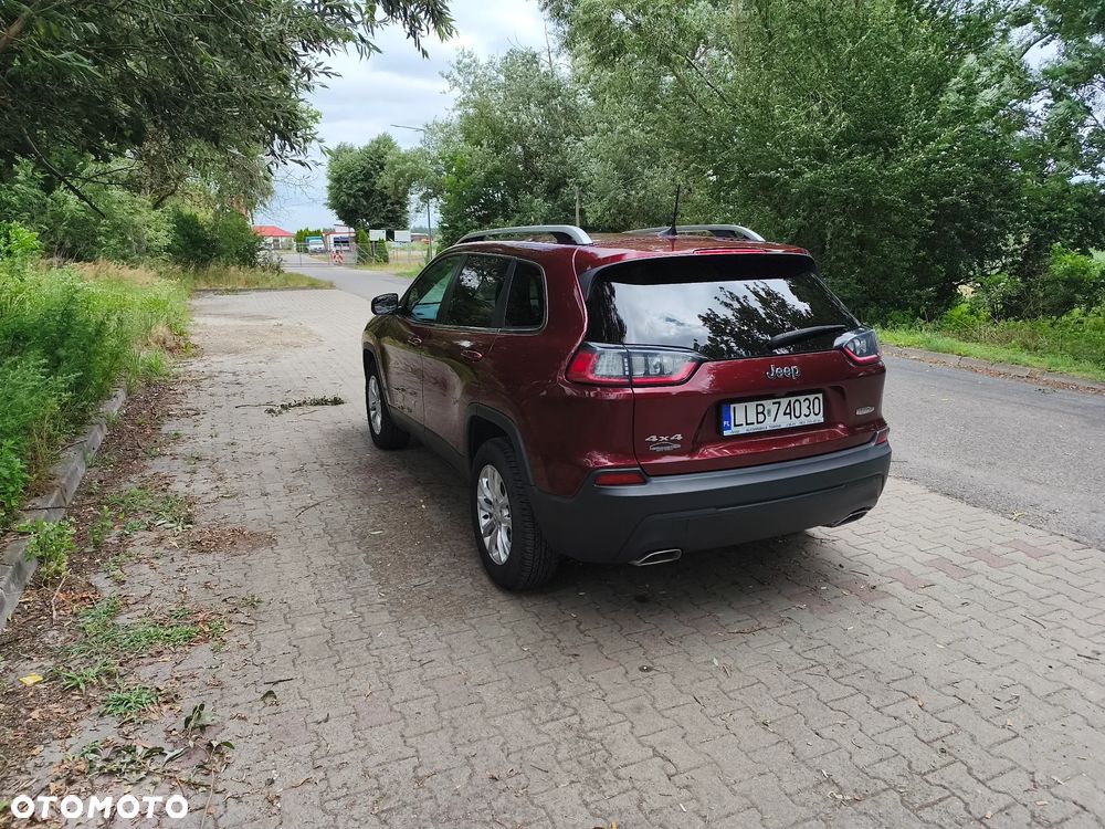 Jeep Cherokee - 6