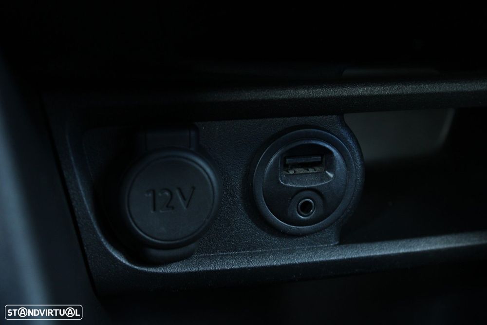 Peugeot 2008 1.2 PureTech Allure - 25