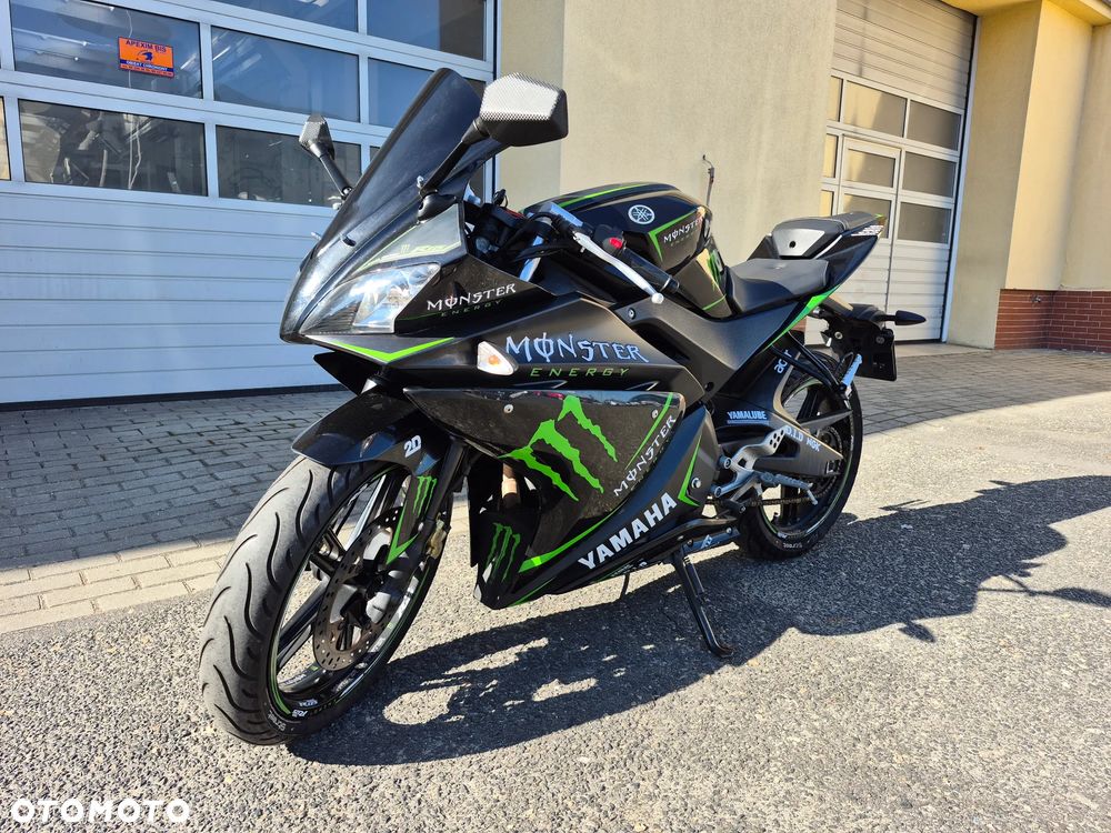 Yamaha YZF - 5