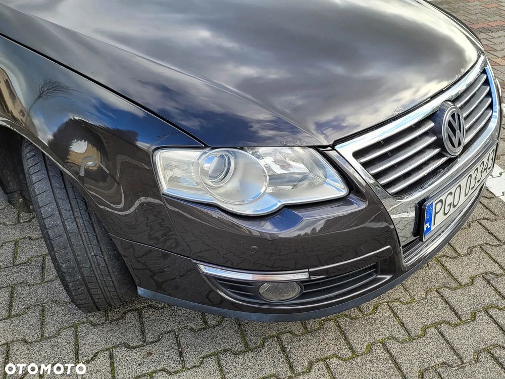 Volkswagen Passat 2.0 TDI DPF Highline - 8