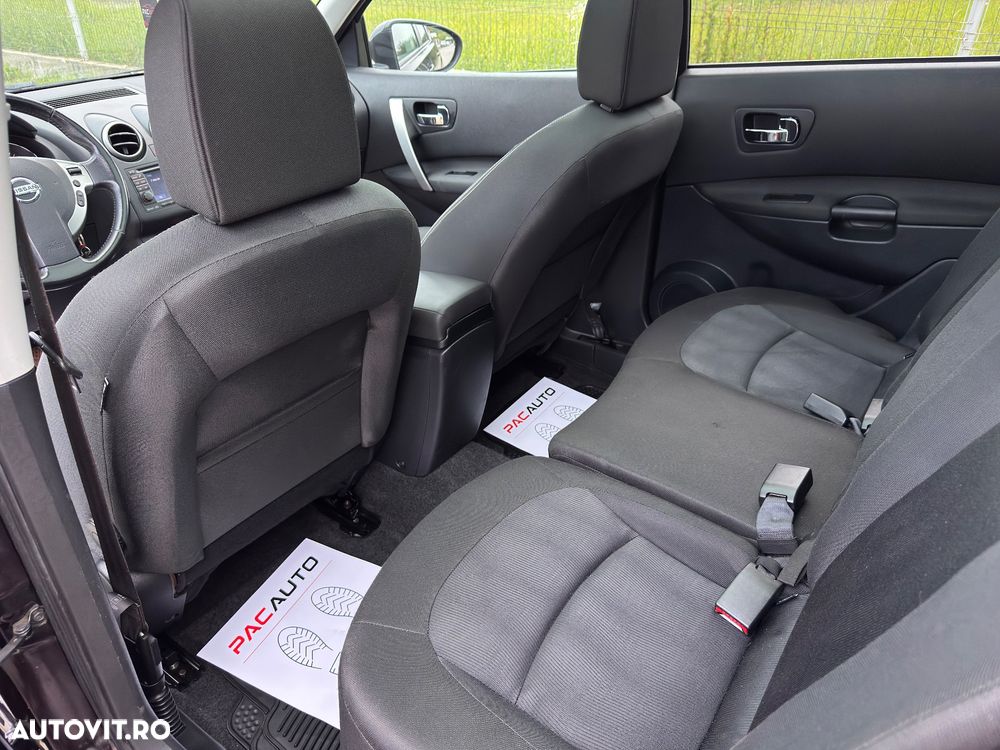 Nissan Qashqai+2 - 11