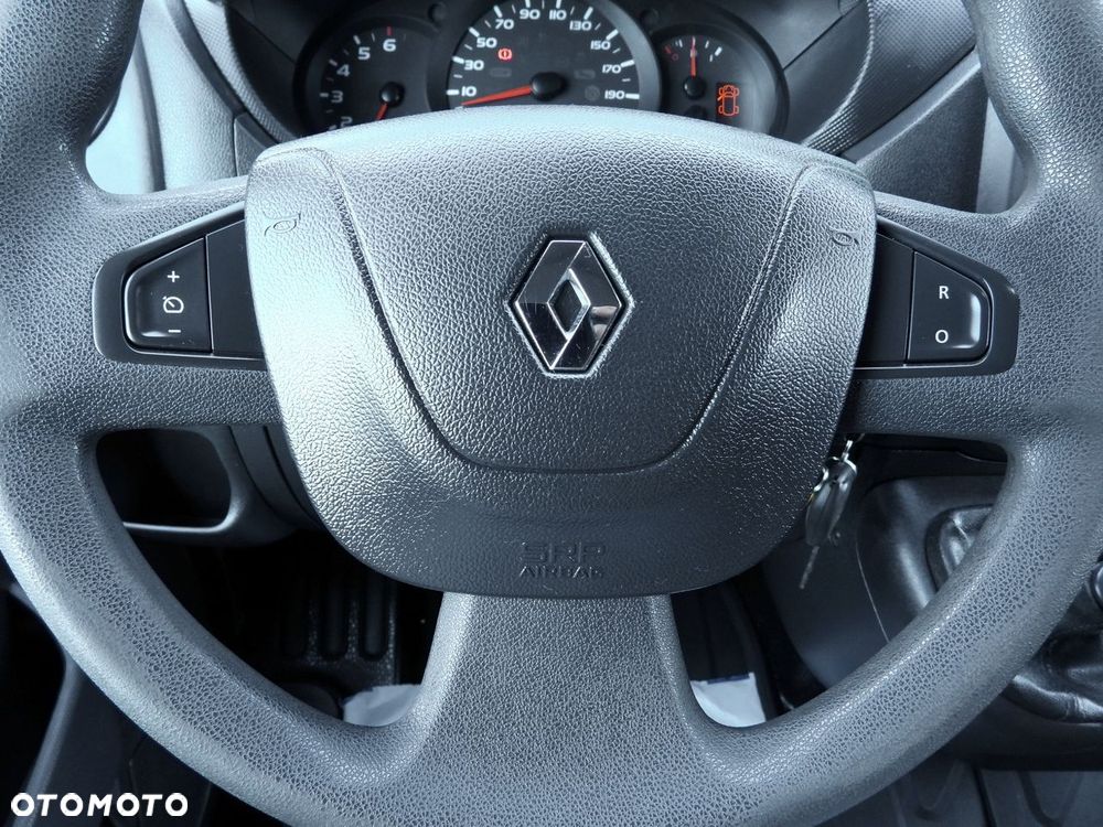 Renault MASTER PLANDEKA 8 PALET TEMPOMAT PNEUMATYKA KLIMATYZACJA  170KM - 29