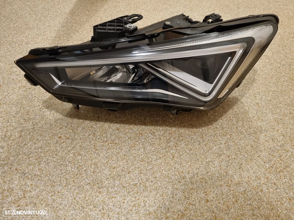 Farol esquerdo full Led SEAT Leon 4 - 5