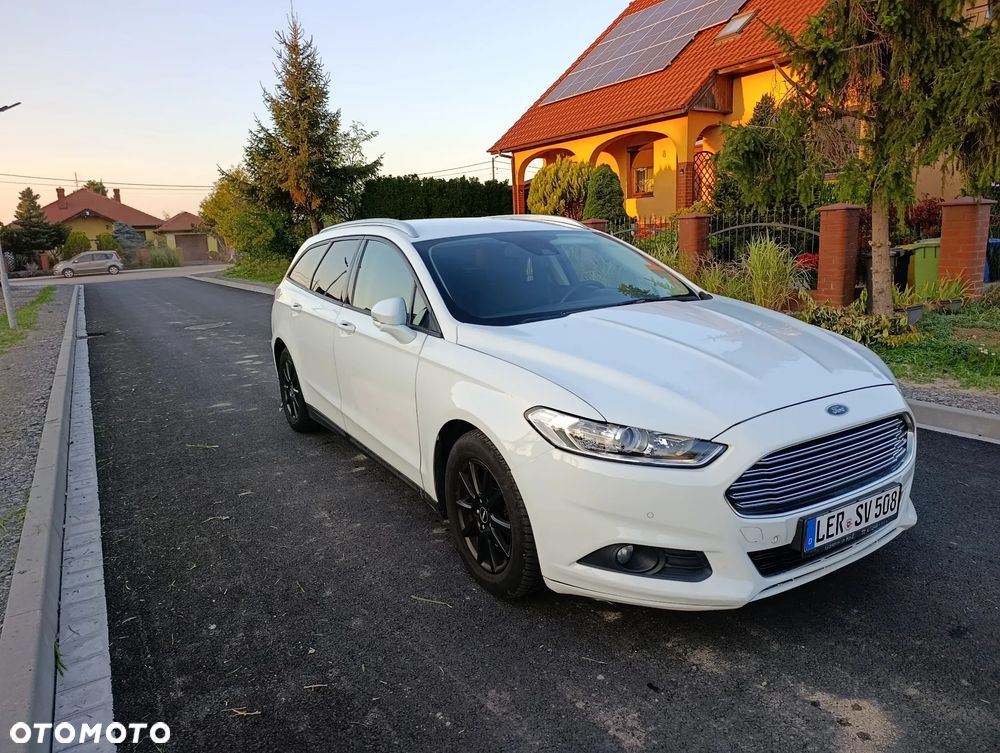 Ford Mondeo 2.0 TDCi STart-Stopp PowerShift-Aut Titanium - 8