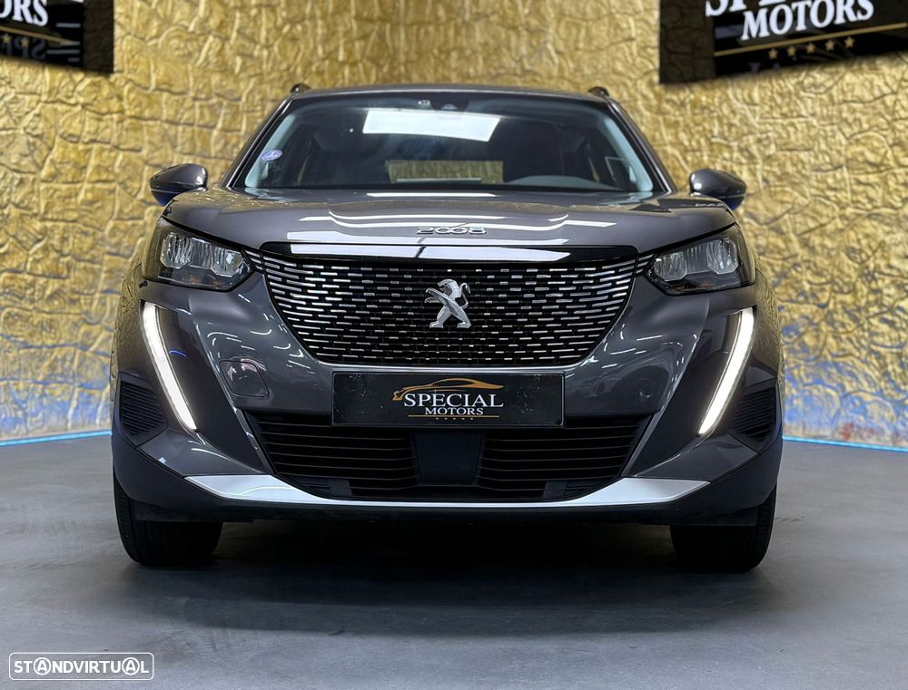 Peugeot 2008 1.2 PureTech Allure Pack - 2