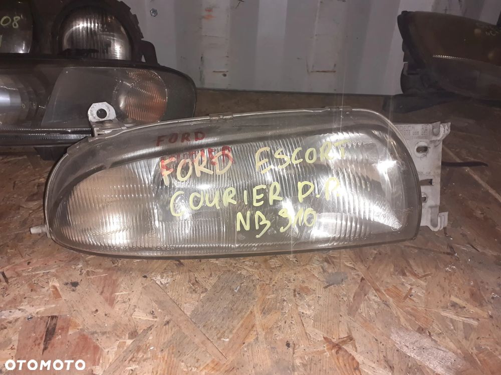 Reflektor PRAWY PRAWA LAMPA PRZÓD FORD ESCORT COURIER - 1