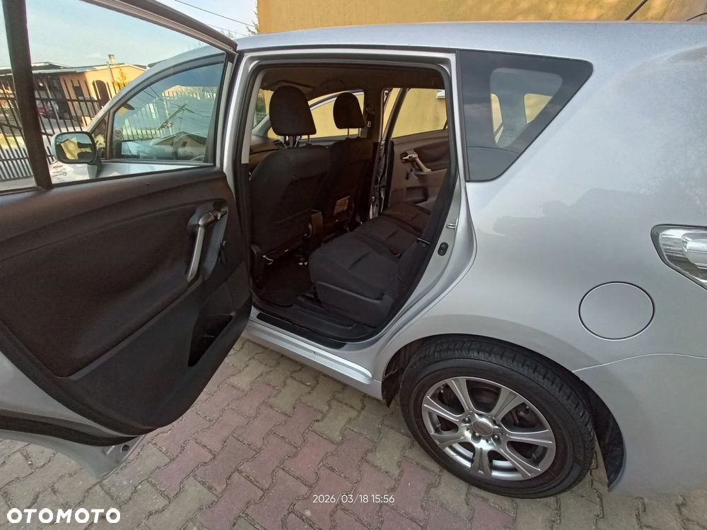 Toyota Verso 1.6 Edition - 24