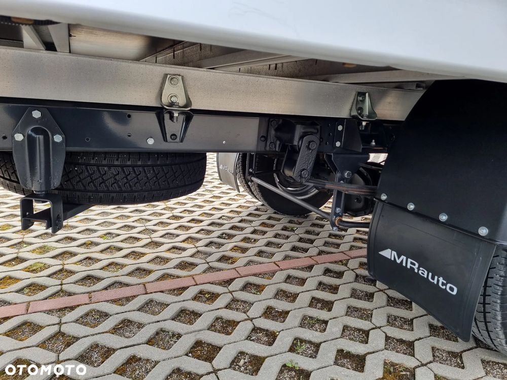 Iveco Daily 50-180 3.0 HPi 180KM 9-Palet Skrzynia dł 4.7 Firanka - 14