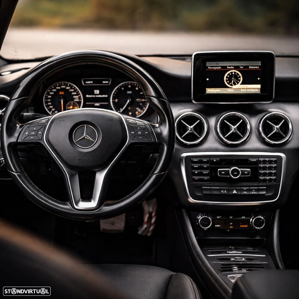Mercedes-Benz A 180 CDI (BlueEFFICIENCY) Urban - 39