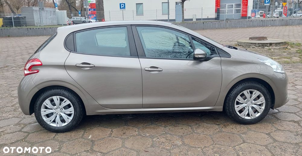 Peugeot 208 PureTech 82 Start & Stop Style - 7