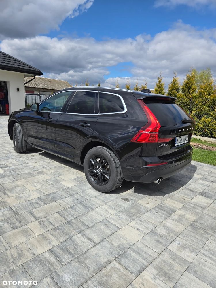 Volvo XC 60 D4 Drive-E Momentum - 3