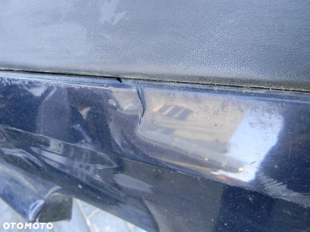 zderzak tył tylny AUDI 80 B4 SEDAN - 4