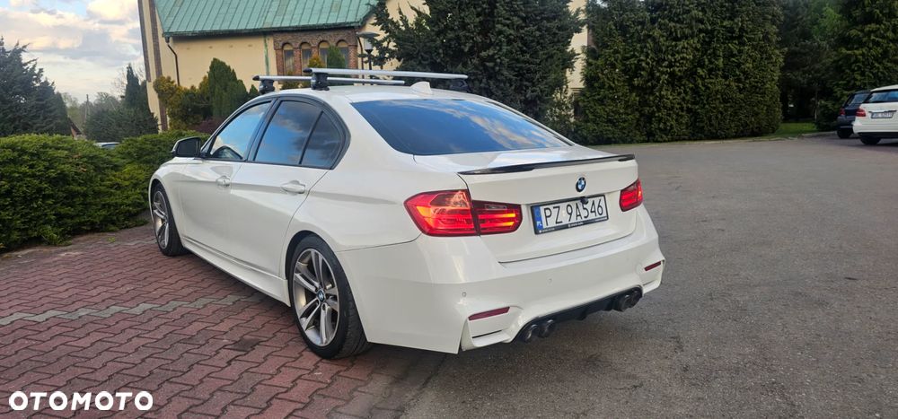 BMW Seria 3 320d Sport Line - 2