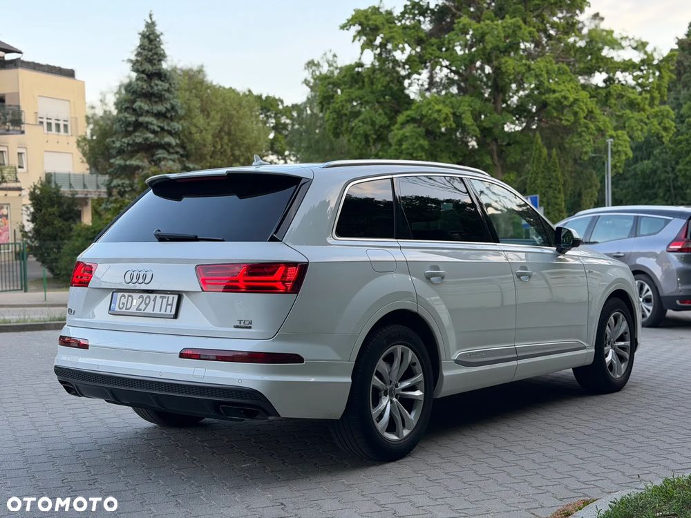 Audi Q7 3.0 TDI ultra Quattro Tiptronic - 7