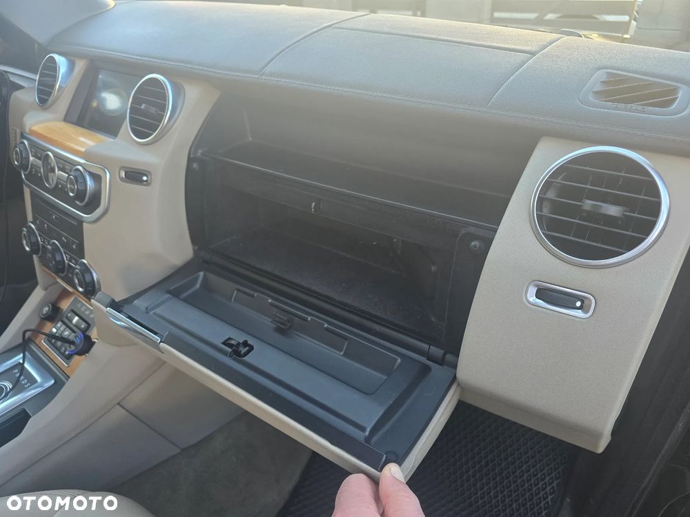Land Rover Discovery 3.0 SD V6 HSE - 5