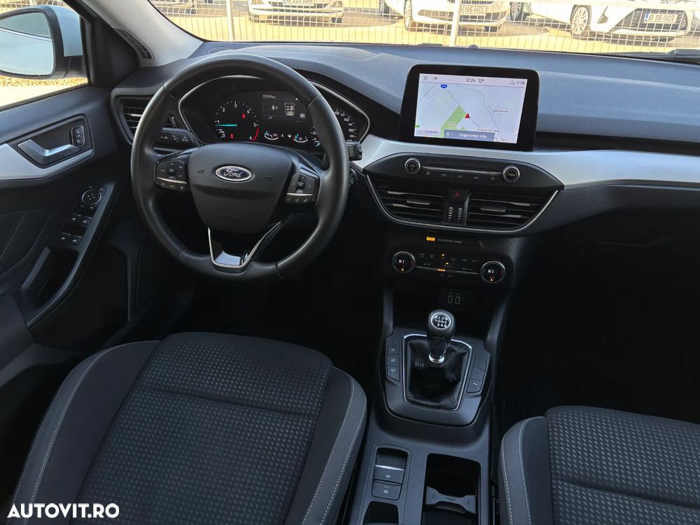 Ford Focus 1.5 EcoBlue Connected - 26