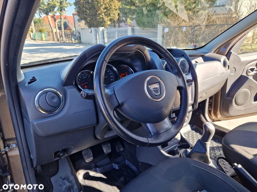 Dacia Duster 1.6 SCe Laureate S&S - 18