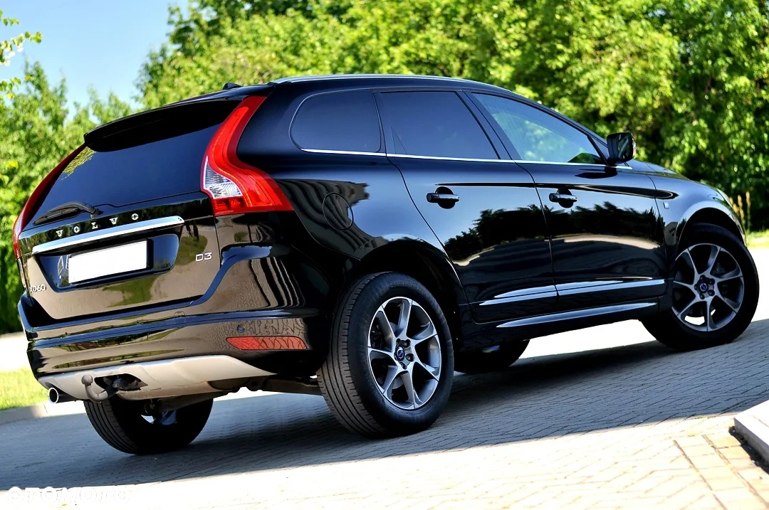 Volvo XC 60 D3 Drive-E Ocean Race - 14