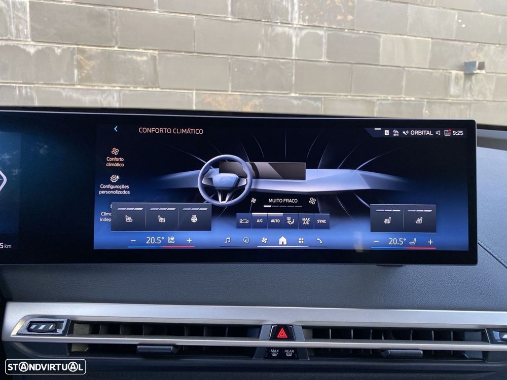 BMW iX xDrive 40 Pack Desportivo - 14