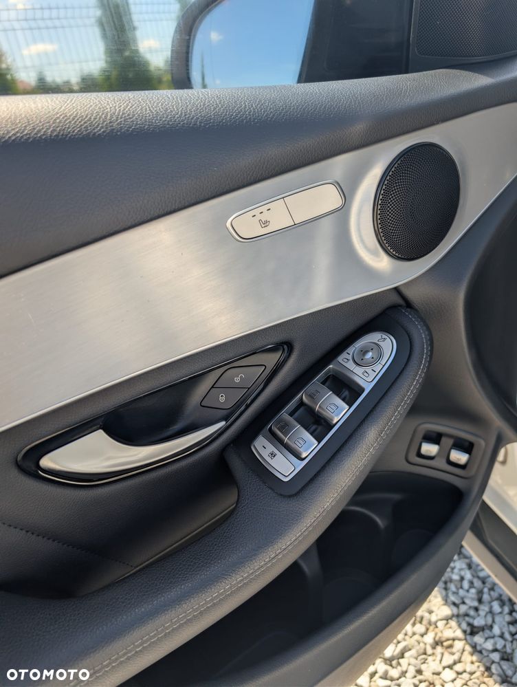 Mercedes-Benz GLC 220 d 4-Matic - 27