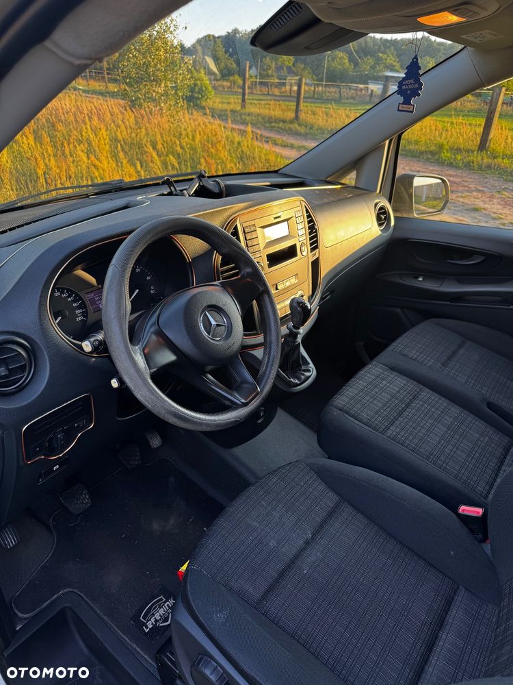 Mercedes-Benz Vito - 10