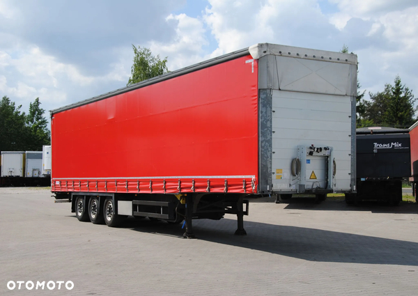 Schmitz Cargobull Varios Mega, podnoszony dach