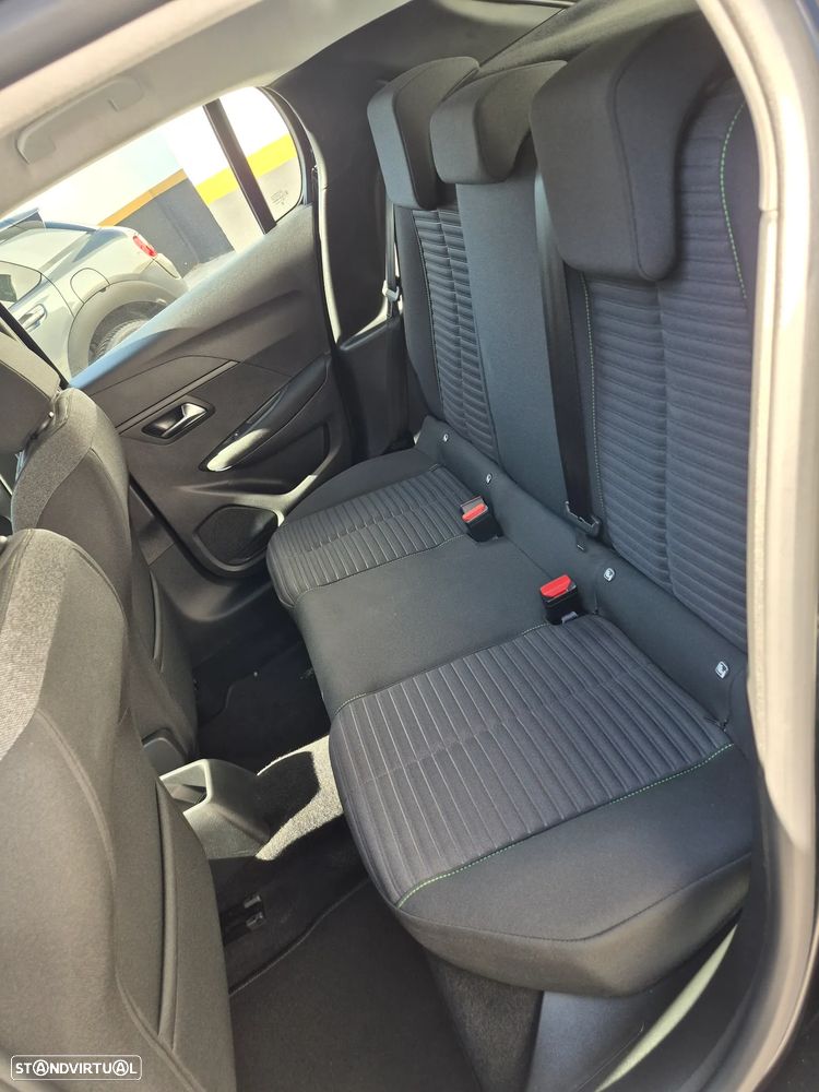 Peugeot 208 1.2 PureTech Active - 18