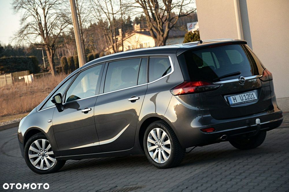 Opel Zafira - 14