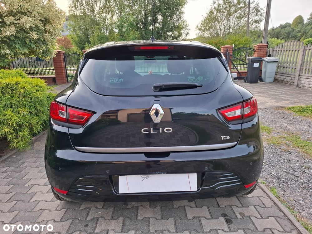Renault Clio - 6