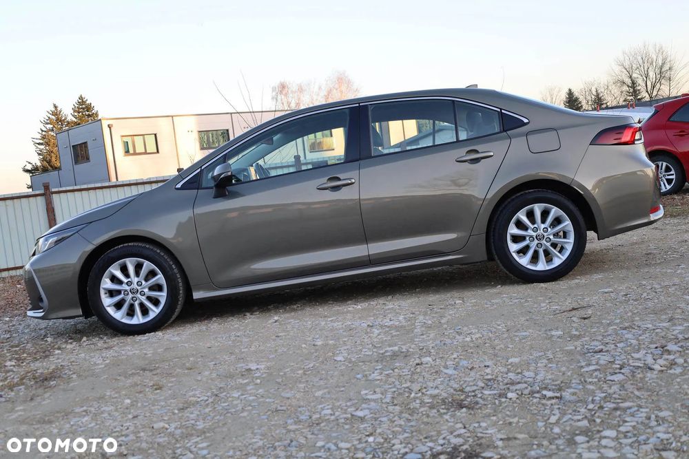 Toyota Corolla 1.5 Comfort - 9