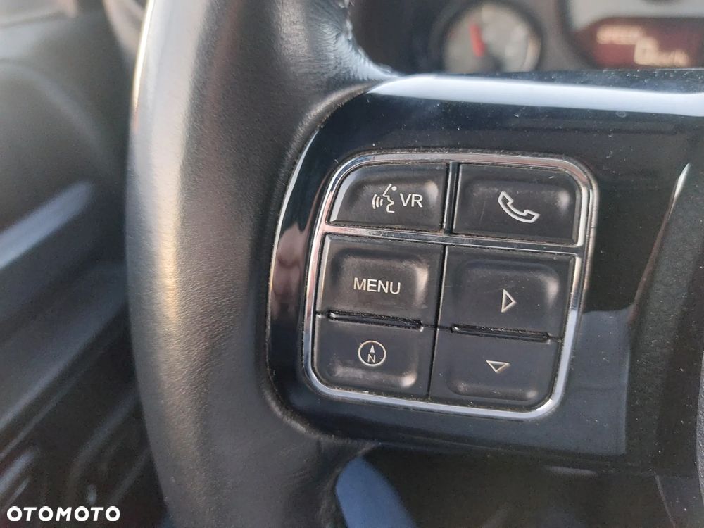 Jeep Wrangler - 16