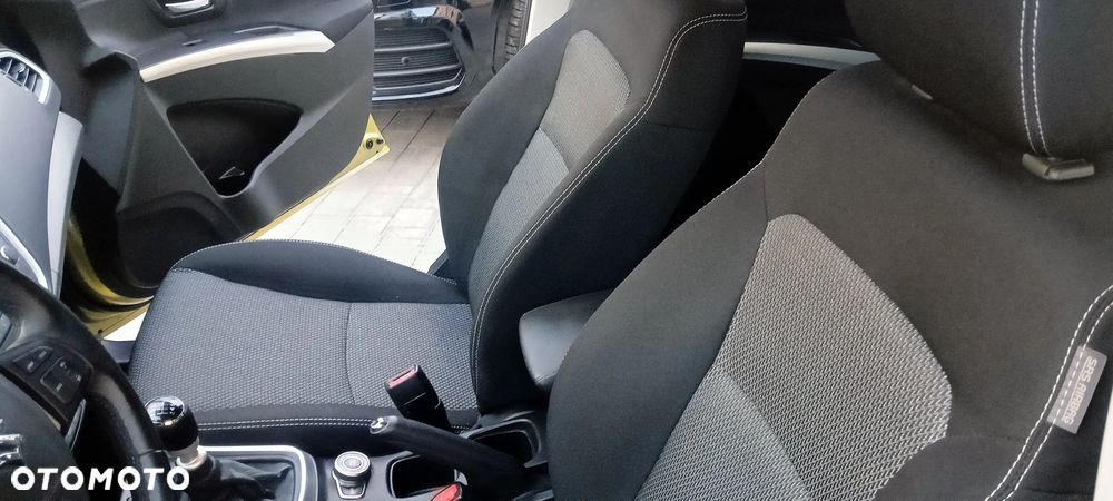 Suzuki SX4 S-Cross 1.6 DDiS 4x4 Comfort+ - 16