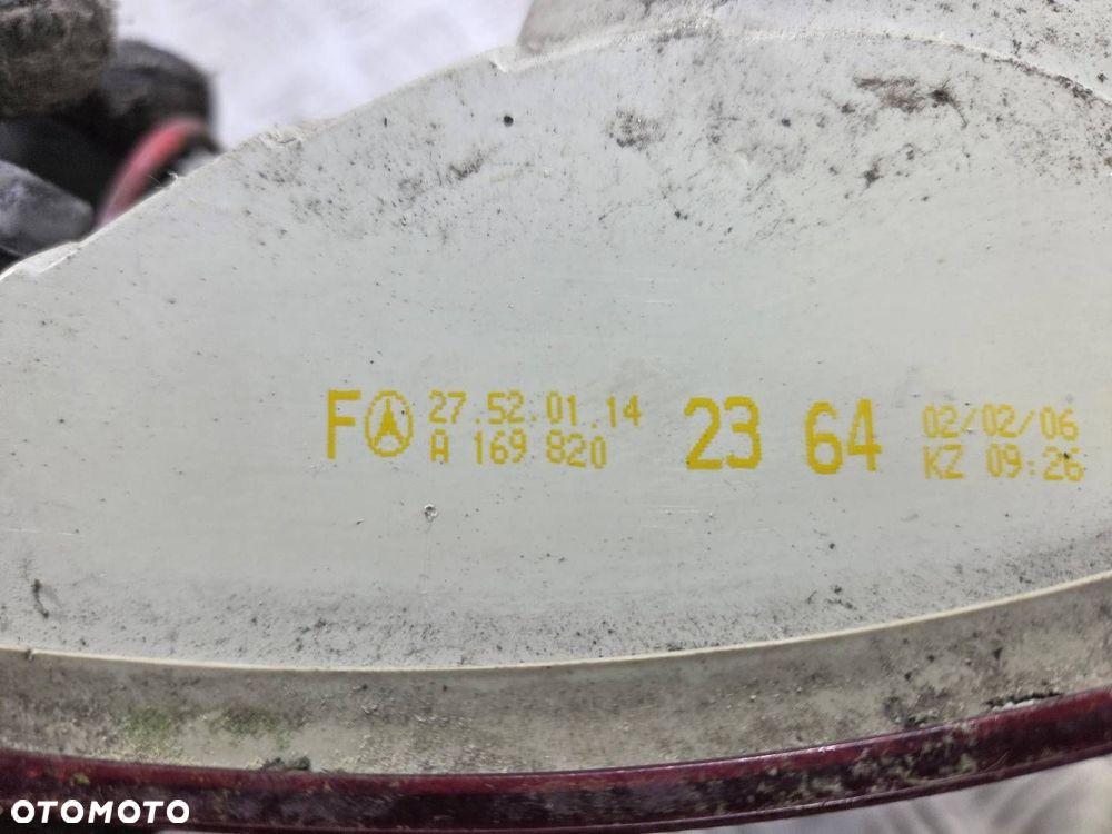 LAMPA LEWA TYLNA MERCEDES-BENZ W245 - 4