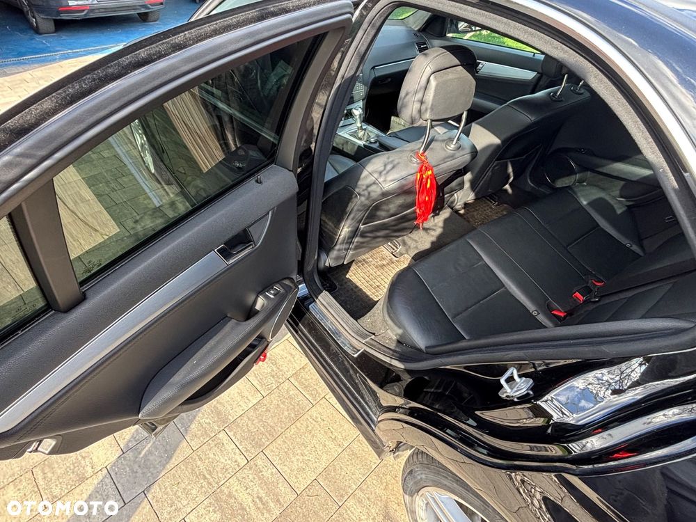 Mercedes-Benz Klasa C 200 Kompressor Classic - 13