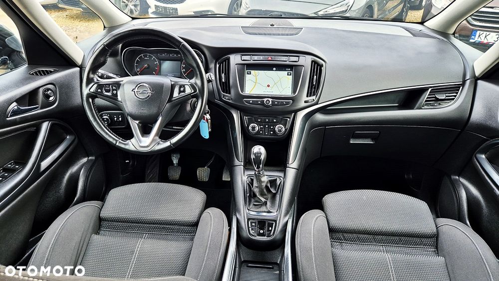 Opel Zafira 1.4 T Cosmo EcoFLEX S&S - 36