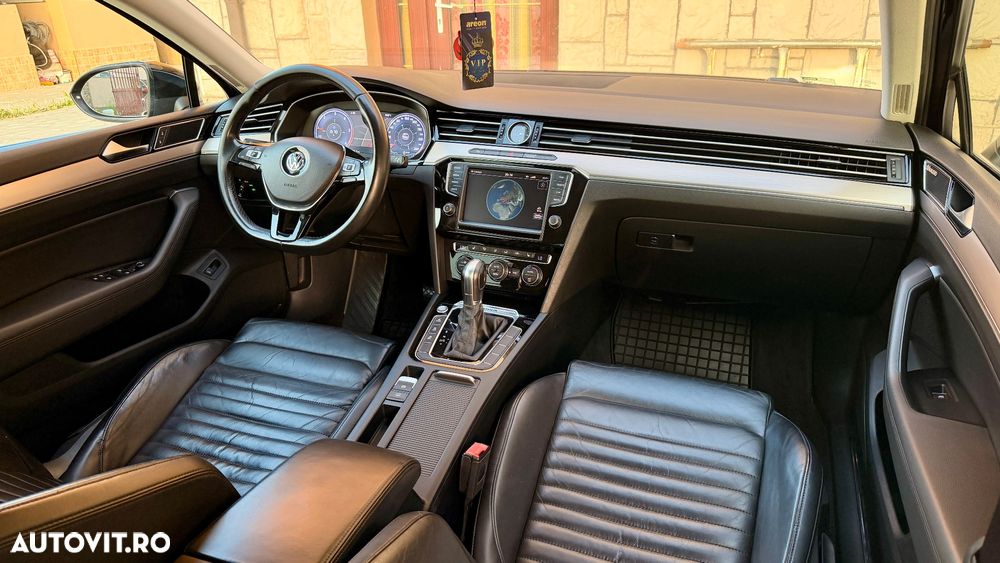 Volkswagen Passat 2.0 TDI DSG 4Motion Highline - 5