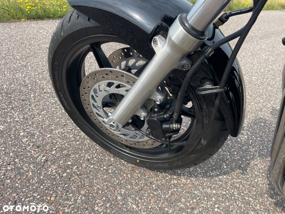 Honda CB - 31