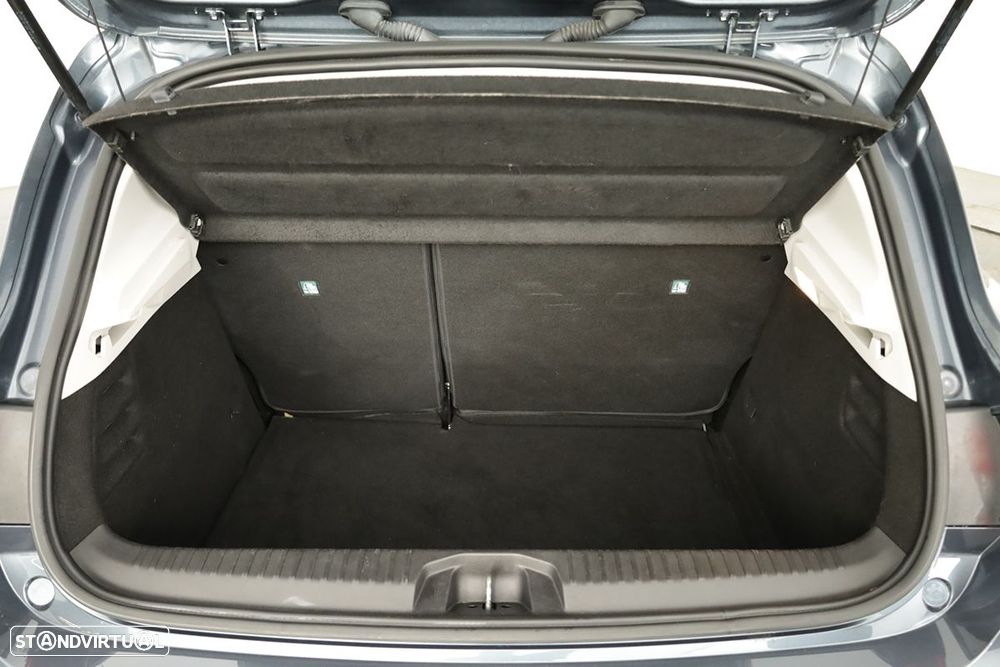 Renault Clio 1.0 TCe Limited - 24