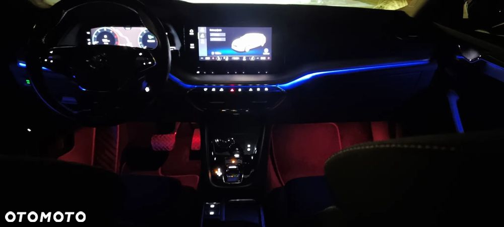 Skoda Octavia 2.0 TDI DSG Style - 38