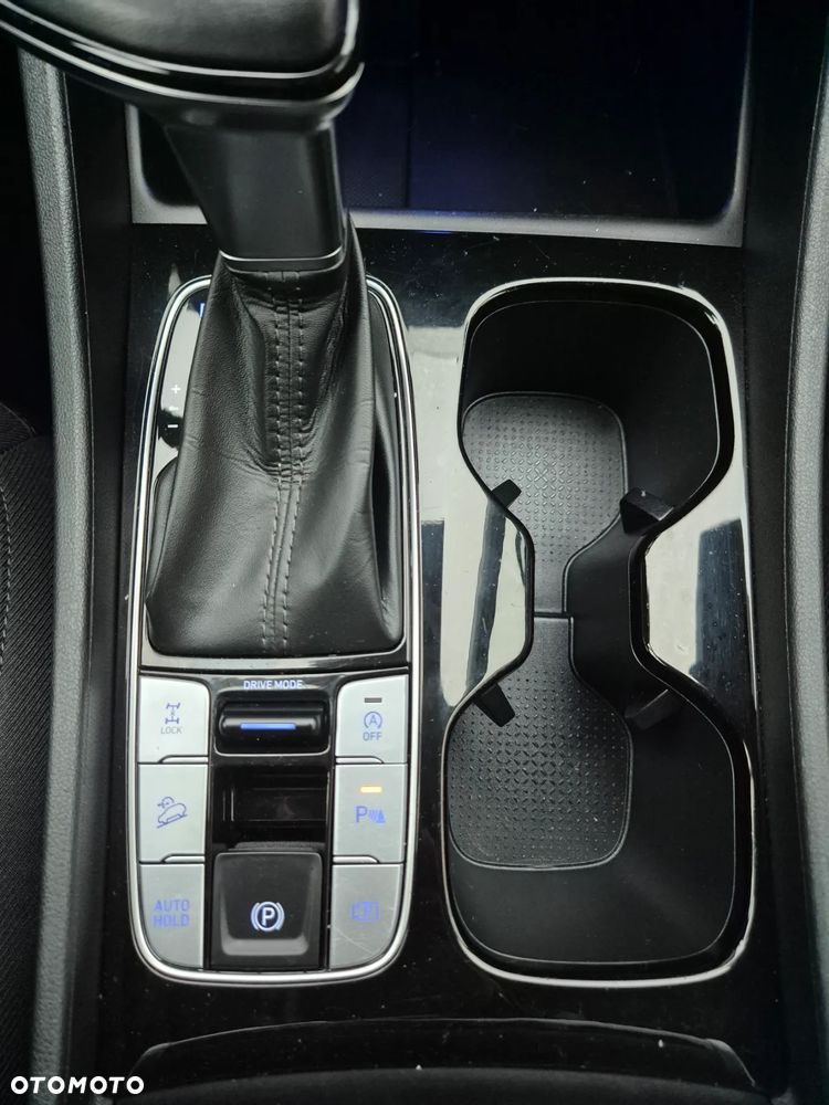 Hyundai Tucson 1.6 T-GDI Style 4WD DCT - 14